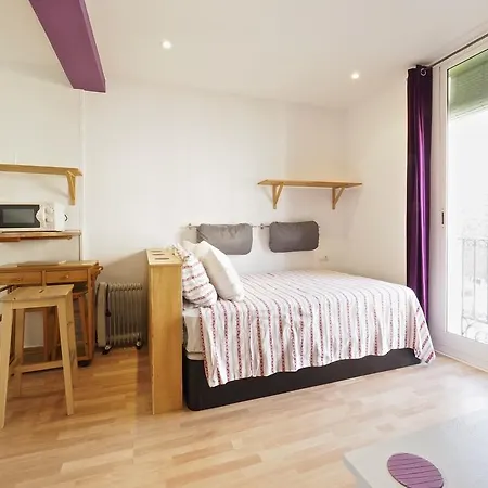 Sunny Apartment *